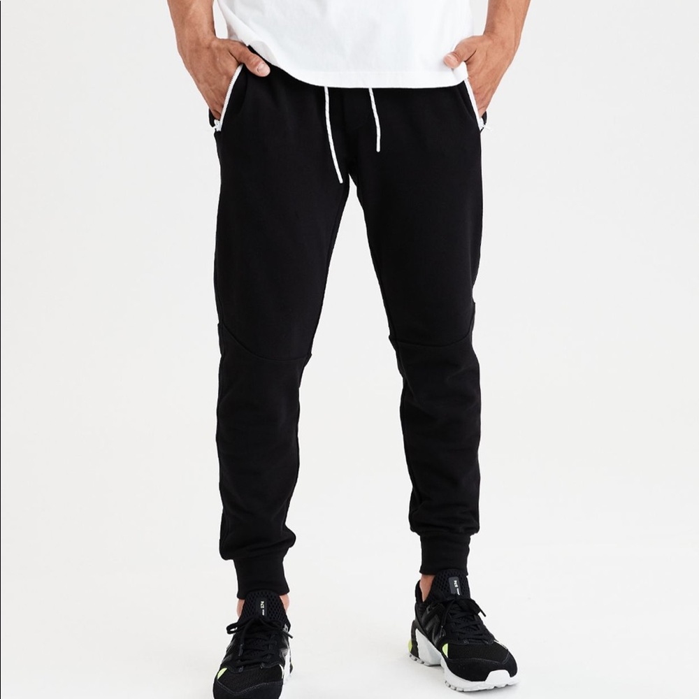 American Eagle Fleece Joggers